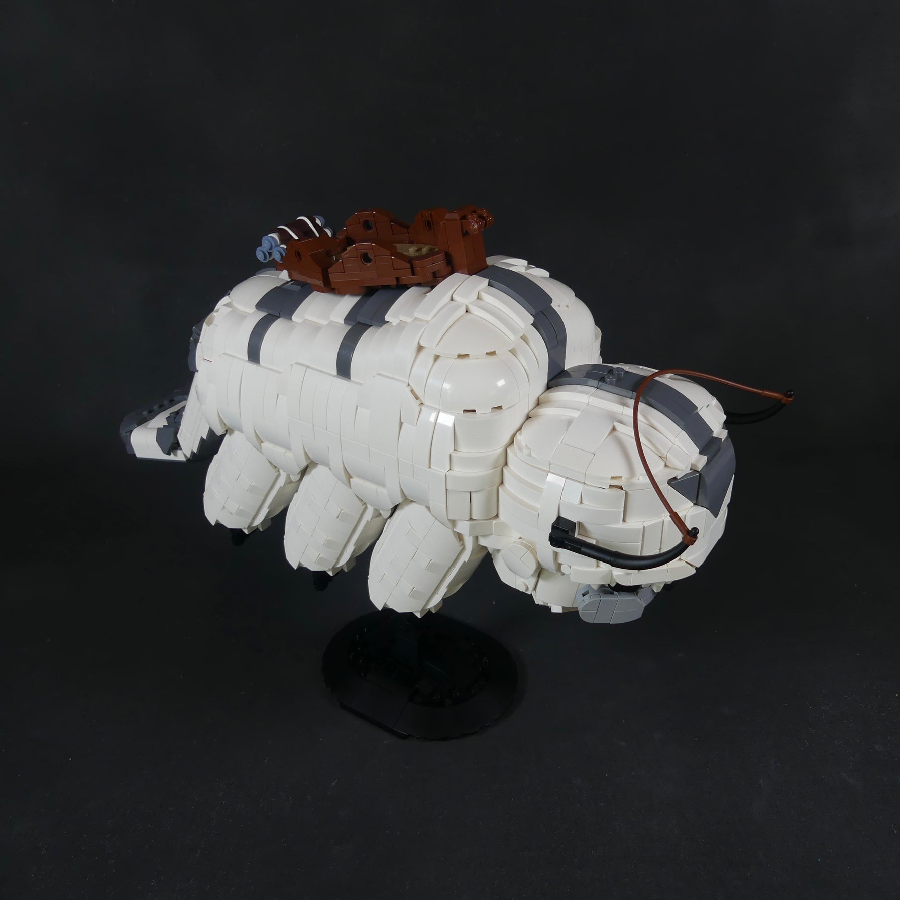 Appa Sky Bison — Premium Brick Set